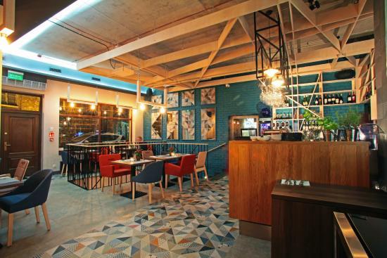 Mono Kitchen